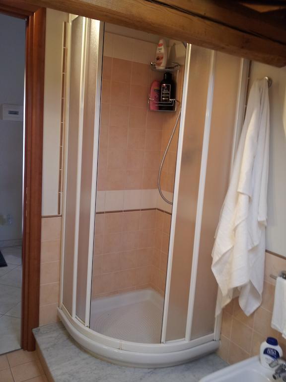 B&B Suite Viagrande Cameră foto